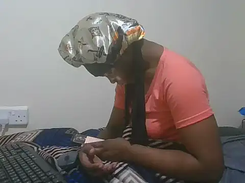 Aura_desire webcam