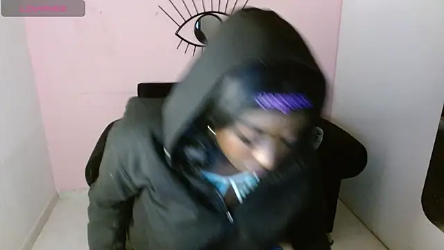 aylany_brunett webcam