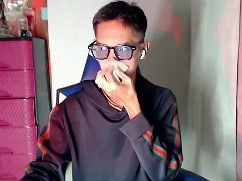 riks_tyler (Ask my age) - tip me as your birthday gift  cum