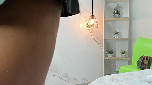 Belle_Brunette