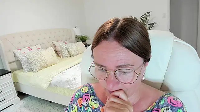 Vika73 webcam
