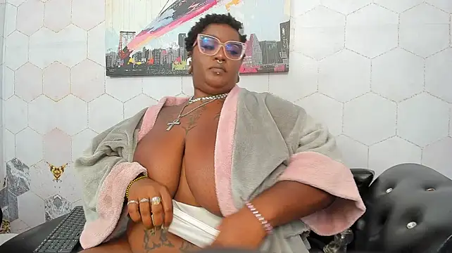 Anaa_Fuentess webcam