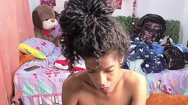 thianahorny webcam
