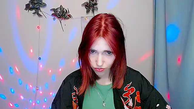 GuessMe___ live cam on StripChat