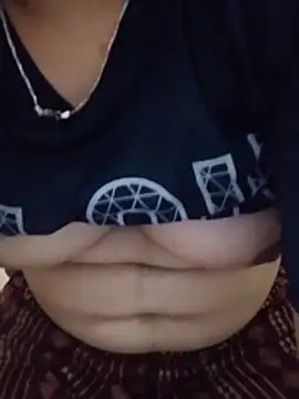 miss_kanika7 webcam
