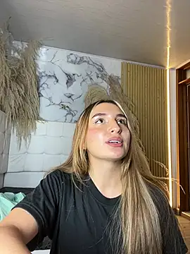 _luisaa_sweet webcam