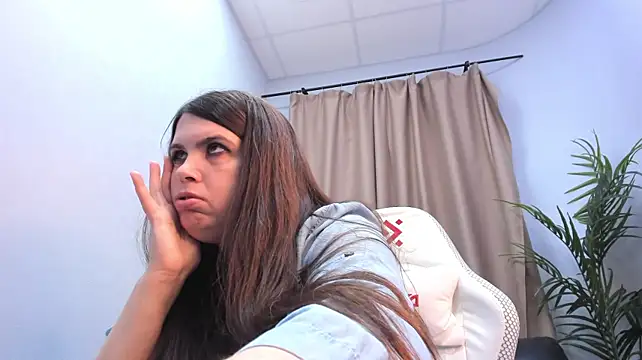 BattyMoll live cam on StripChat
