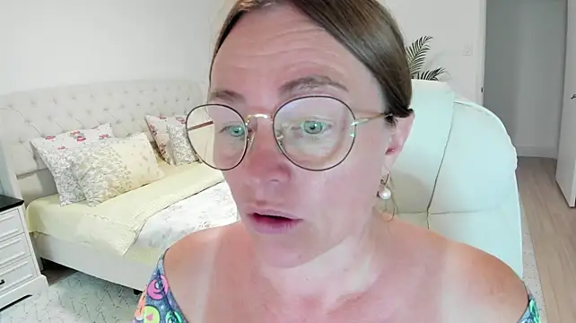 Vika73 live webcam