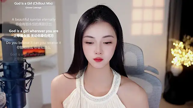 Ocean--Lili live cam on StripChat