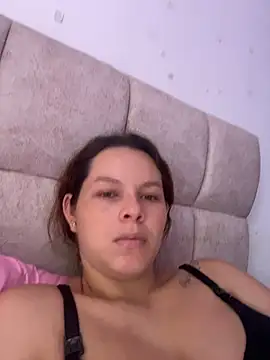 miacarrot webcam