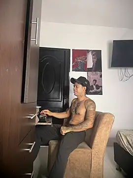 Kenny_romano webcam