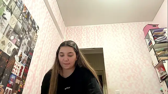 JanineThielman live cam on StripChat