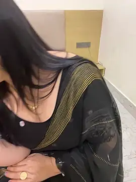 Anshika_Arya live cam on StripChat