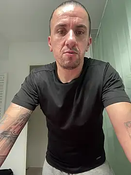 mikacapoupa live sex cam
