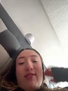 valery_salmons (G young) - Oil boobs show