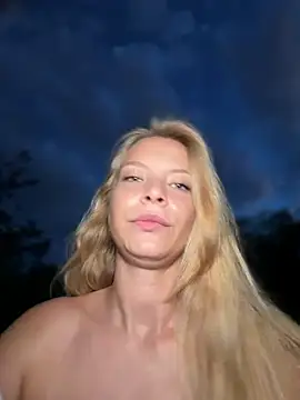anastasiaaniess (F young) - :heart: The better is the wetter :flirt: