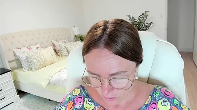 Vika73 webcam