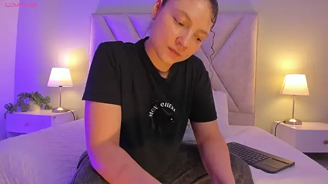 victoria_becker_