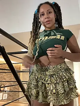HaileyDiana live sex cam