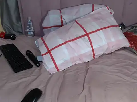 HornyChocoX webcam