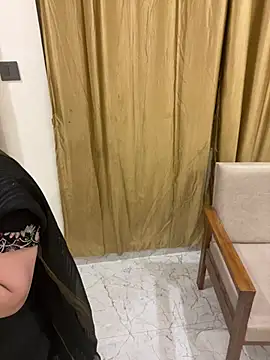 anshika_arya (F milf) - Hyyy Guys