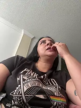 Abril_Luv webcam