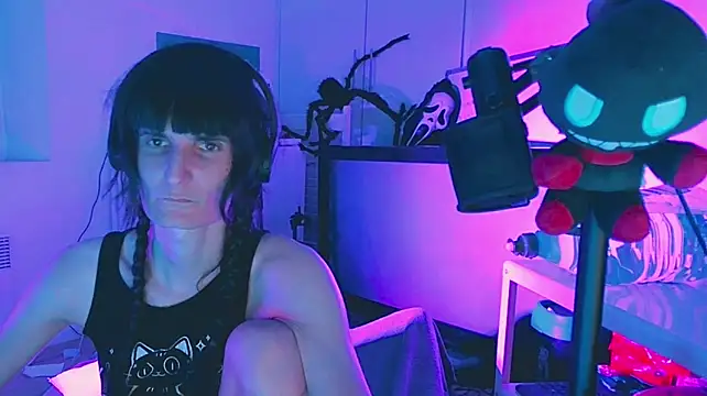 CeriseLapine webcam