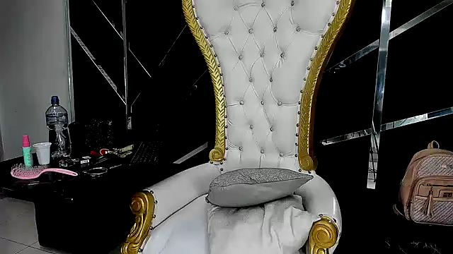 aisha_hotts777 (T young) - show cum