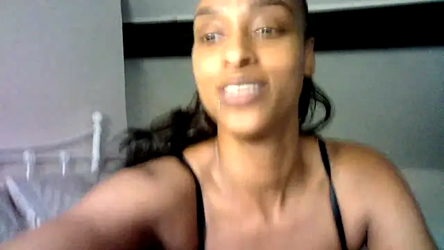 Hazel_Dollxx
