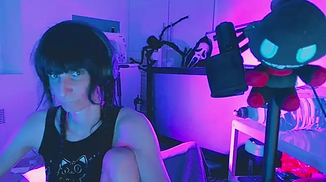 CeriseLapine webcam