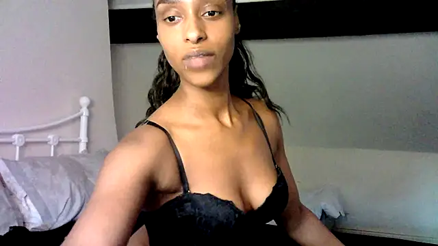 Hazel_Dollxx
