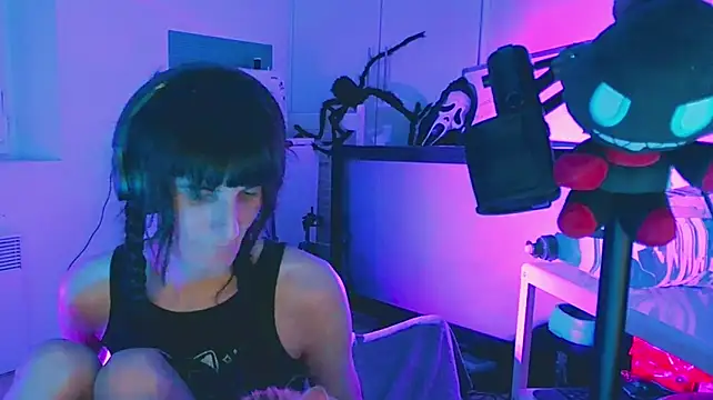 CeriseLapine webcam