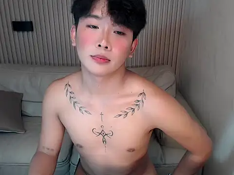 xtrahot_alex (M twink) - HI ALEX