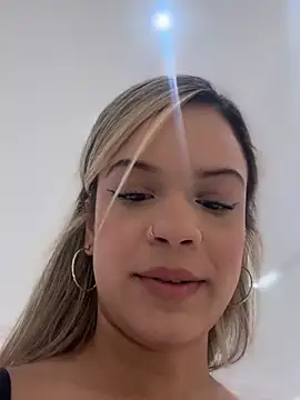 Alisha-Bond