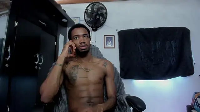 Kofi_exotic_2 live cam on StripChat