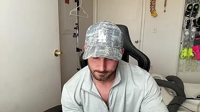 brettmycles28