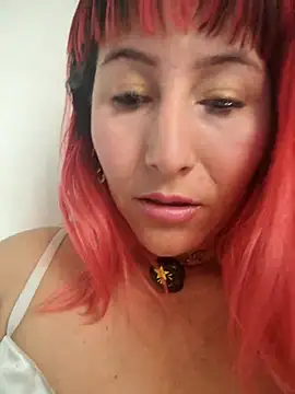 Florxxx9 live cam on StripChat