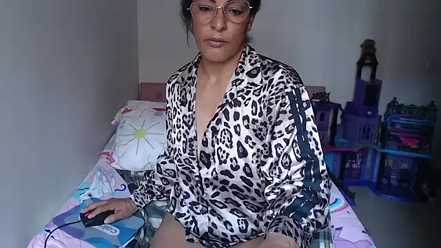 kateleyagrey