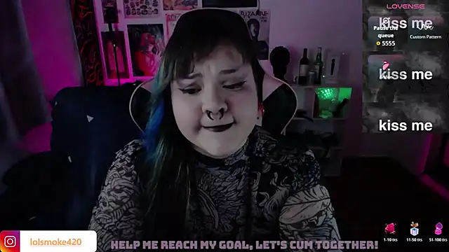 Bdsm_and_fries webcam