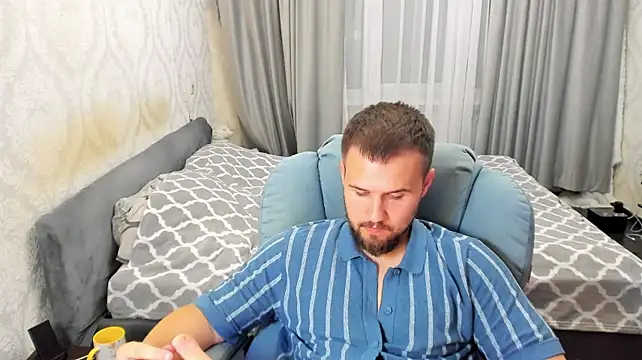 Vladik_b webcam