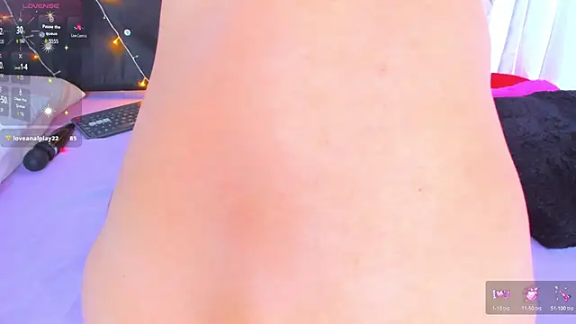 Danaa_moore_ webcam