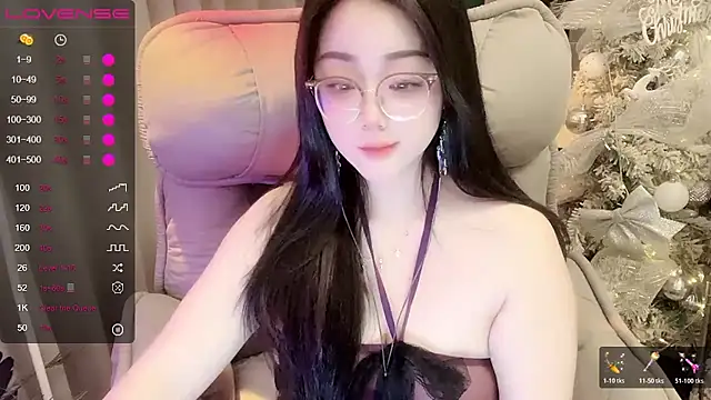 Monica-666888- webcam