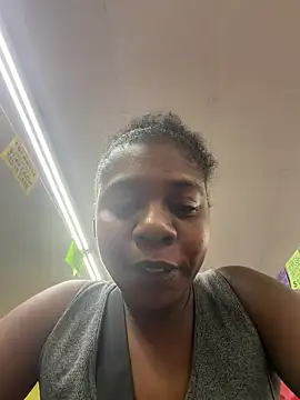 Ebony_Queeen