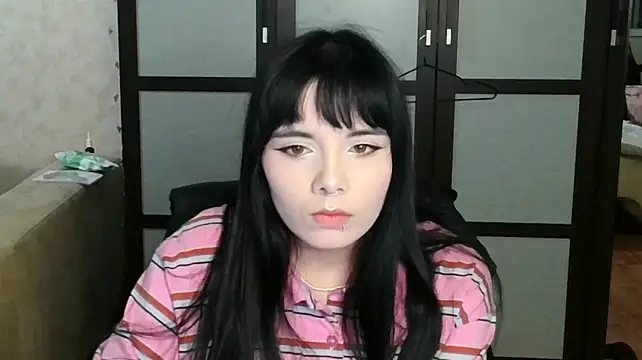 alicegoth webcam
