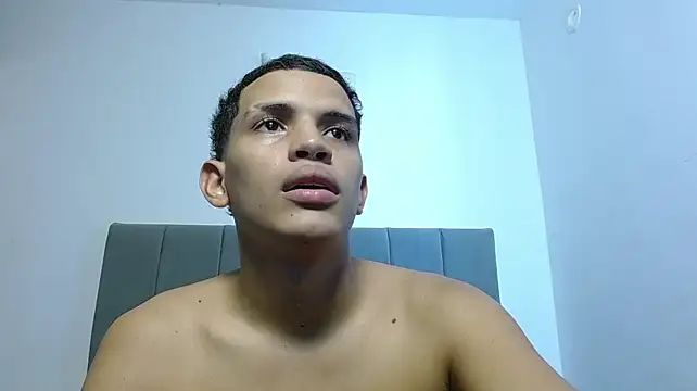 Jose_And_Daniel webcam