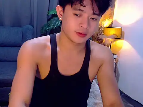 NautyBoyBrazeen_143 live cam on StripChat