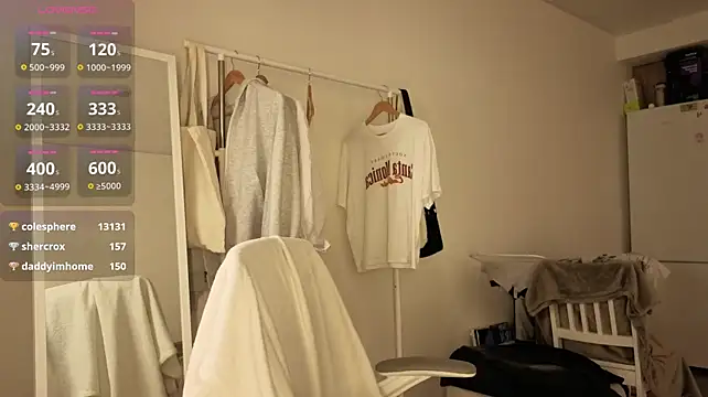 lin_kun (F teen) - play with domi and lush mini