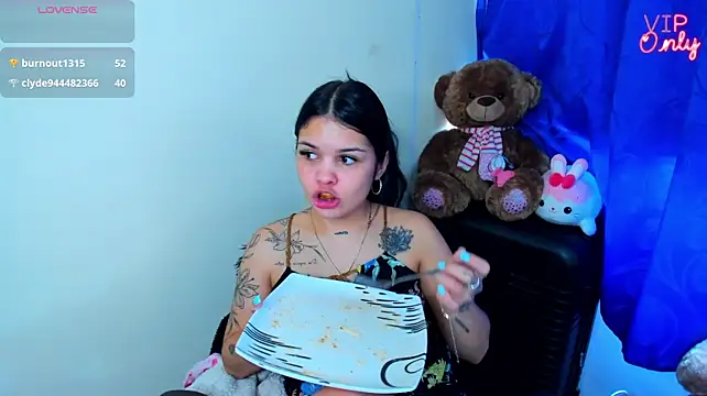 angelina_77 webcam