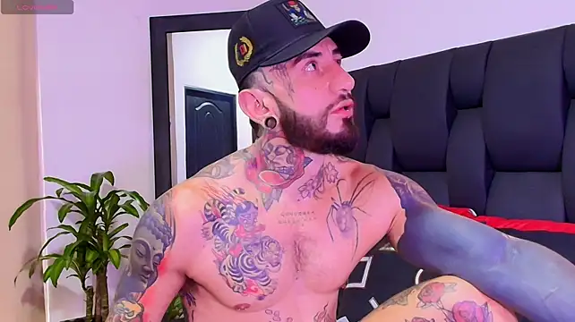 dilan_scootk_j (Ask my age) - 😈😈FUCK MY HOT ASS 😈😈BIG  DILDO