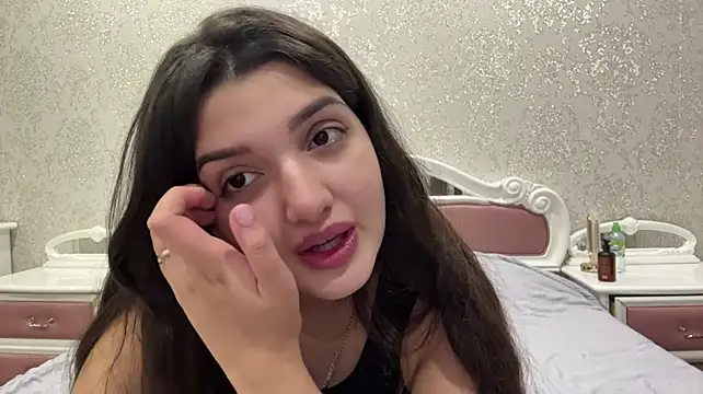 izzabelsun (F teen) - send an air kiss